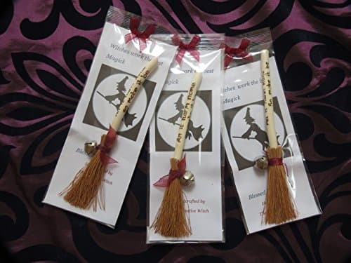 Small alter broom - An it harm none.16cm. 1 x broom