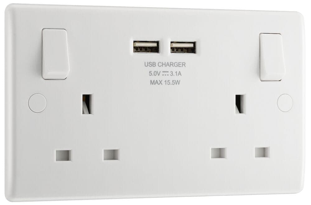 BG Electrical Double Switched Power Wall Plug Socket with Two USB Charging Ports, Round Edge, White Moulded, 13A, 15W, 822U3