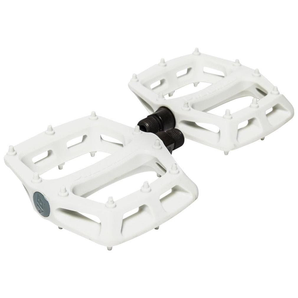 DmrV6 Pedal - White, 9 16in