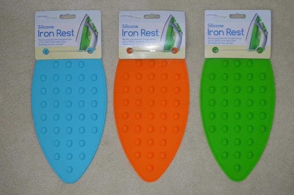 New Silcone Silicon Iron Rest Pad Holder Ironing Board Protector 220C Resistance