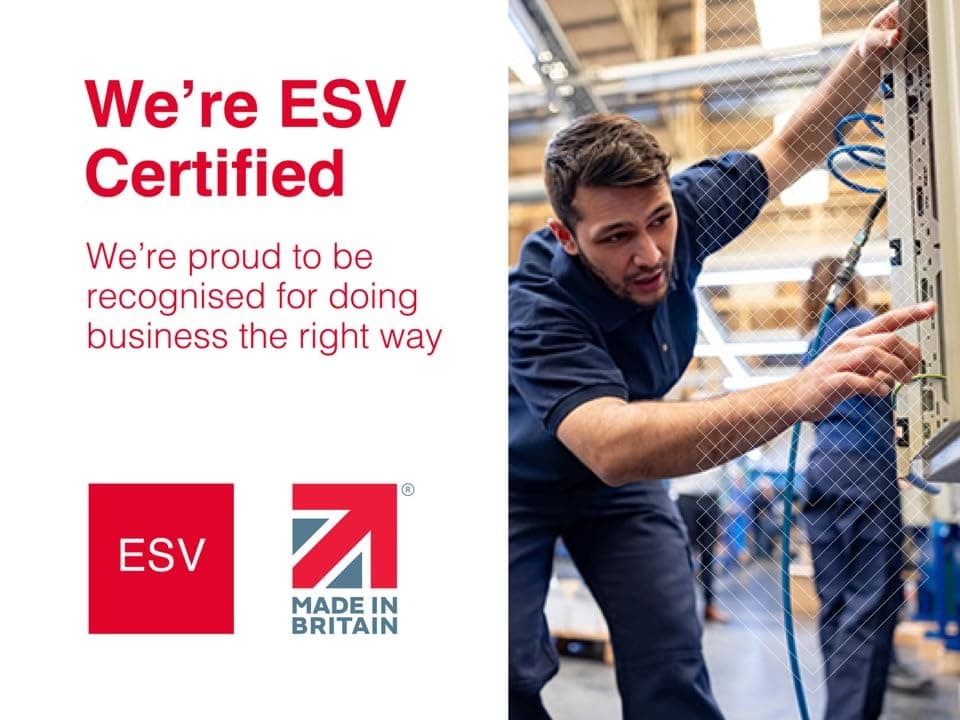 BIN IT 40 Clear Large 70L Strong & Secure, Tie Top, Recycling Sacks, Bin Bags, Bin Liners, Refuse Sacks, Recycled, Tear Resistant, 120 Gauge - 30 μm, Perfect for Everyday Use