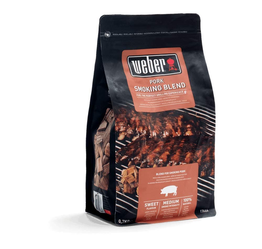 Weber Smoking Chips (700g Pack) - for pork, a blend of deciduous and fruit trees, EU product, sustainably sourced, FSC certified wood (FSC Mix) (17664)