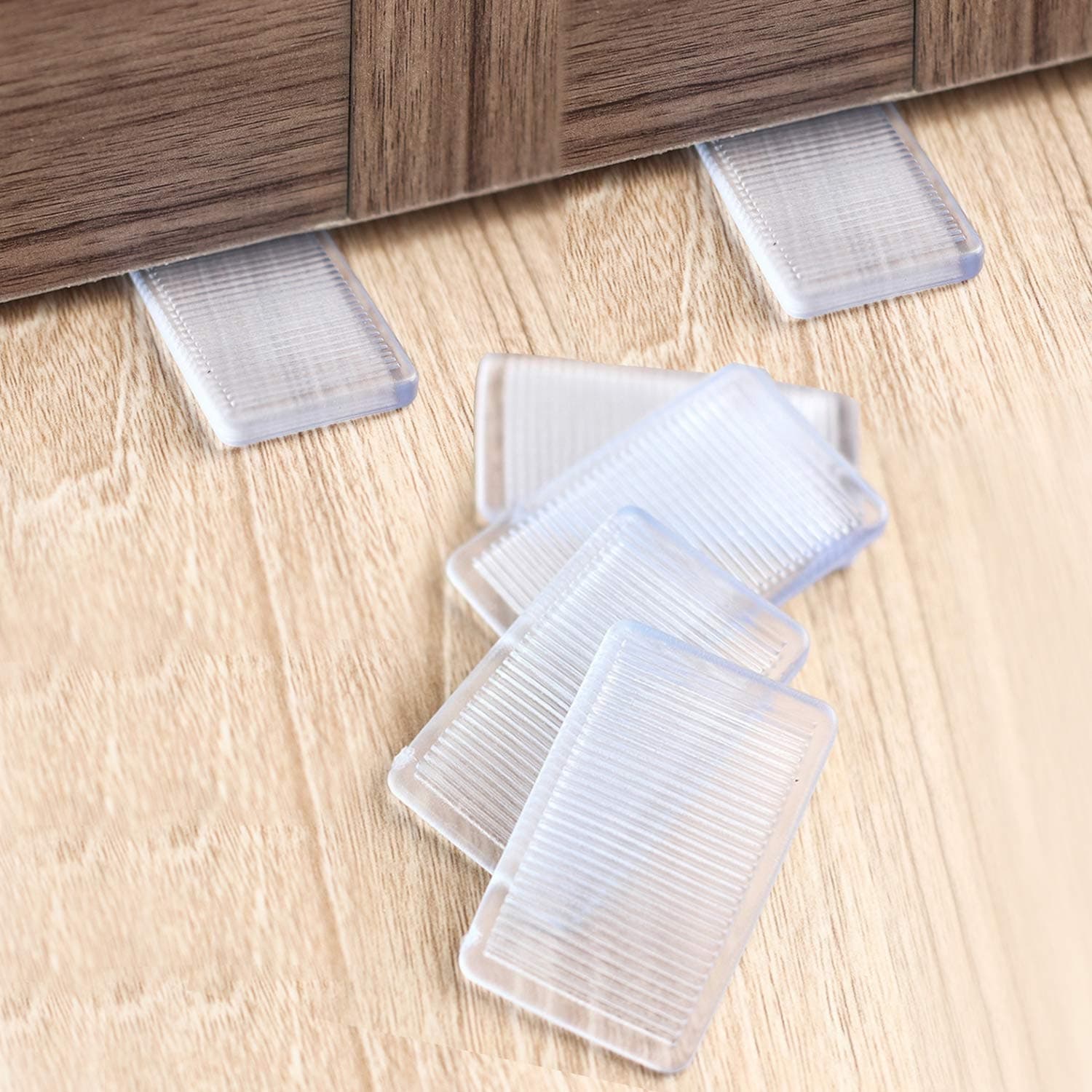 8 Pcs Plastic Clear Table Shims, Level Wedge for Home Furniture, Have Extreme Weight Capacity, Weather Resistant, Levelers for Wobbly Uneven Floors Fixing Toilet Leveling (Transparent)