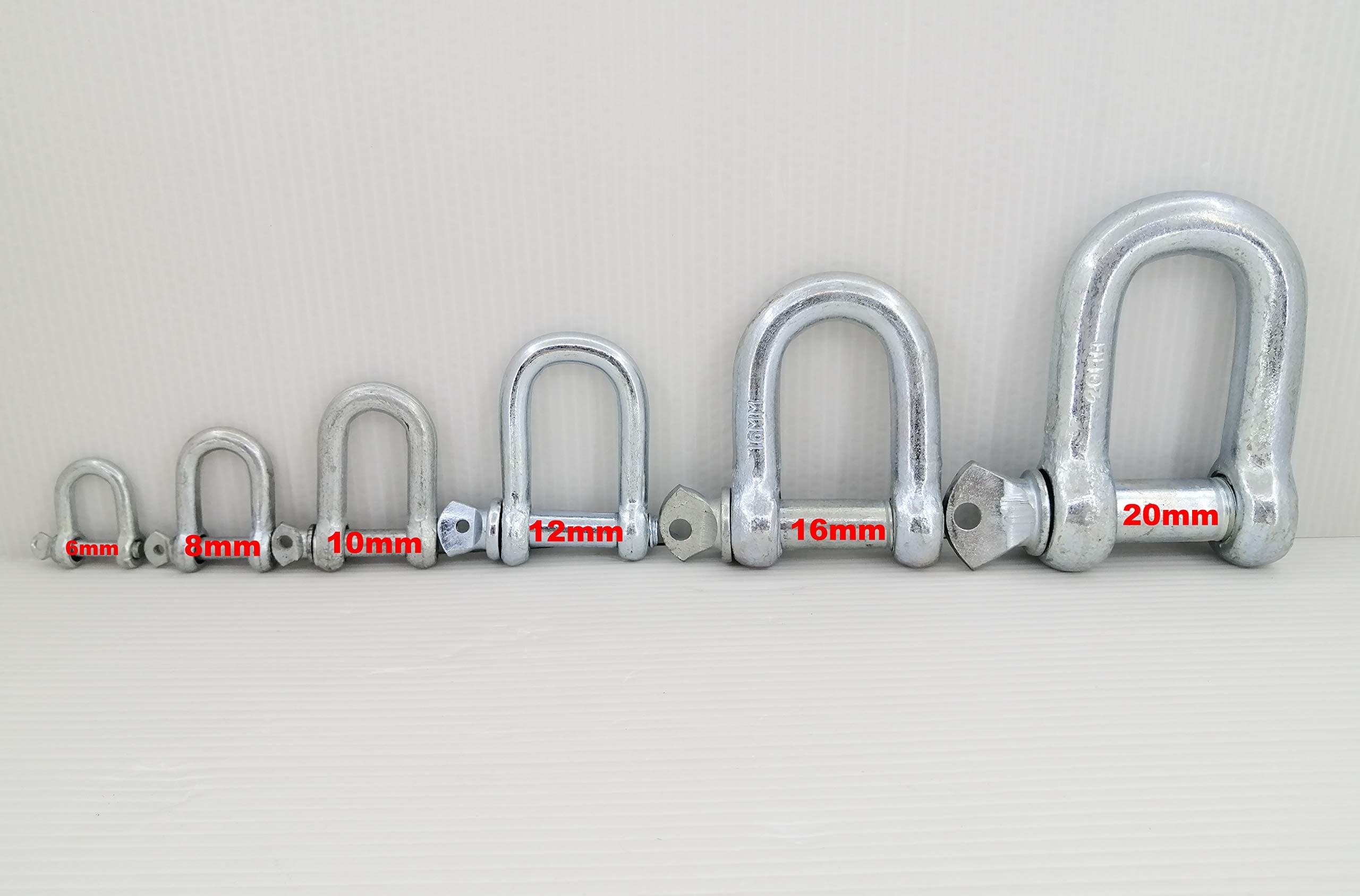 Royal Apex Galvanized Iron (GI) D Ring Shackle Lock, Shackle Hook Clip for Heavy Duty Construction, Chain Link Tow, Marine Shackles, Gym Hook and Vehicle Recovery & DIY Projects… (Pack of 5, 8mm)