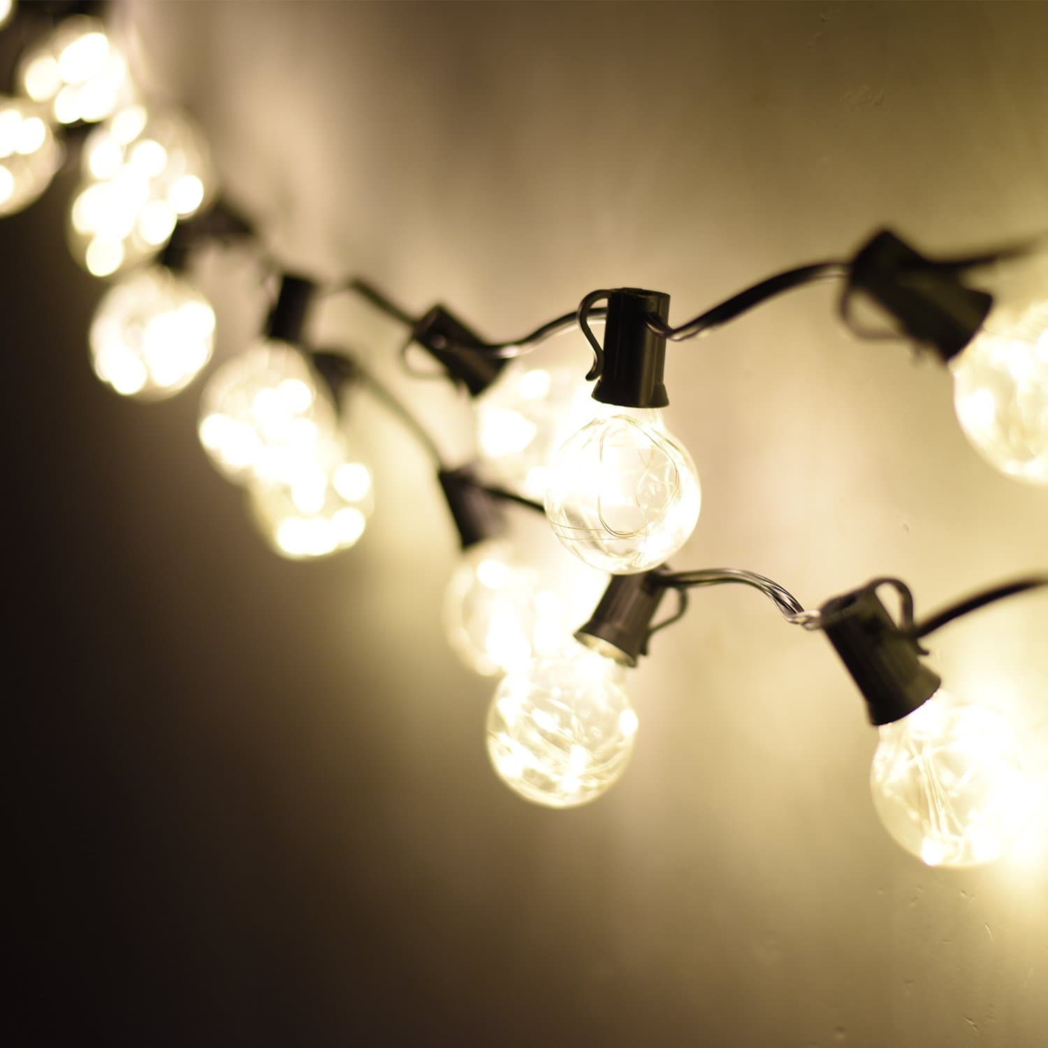 Globe String Lights with 25 Bulbs, Hanging Indoor/Outdoor String Light, UL listed Backyard Patio Lights for Bistro Pergola Deckyard Tents Market Cafe Gazebo Porch Letters Party Decor (Warm White)