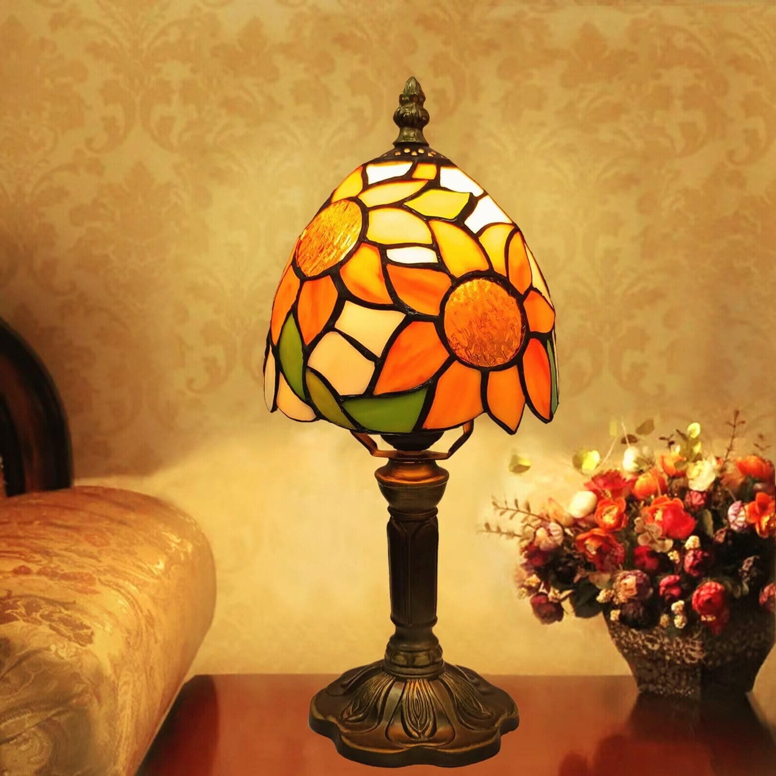 Tiffany Style Table Lamp,Sunflower Stained Glass Lamp,6 Inch Small Antique Bedside Lamp, for Bedroom Living Room Home,Included Dimmable LED Bulb 8W