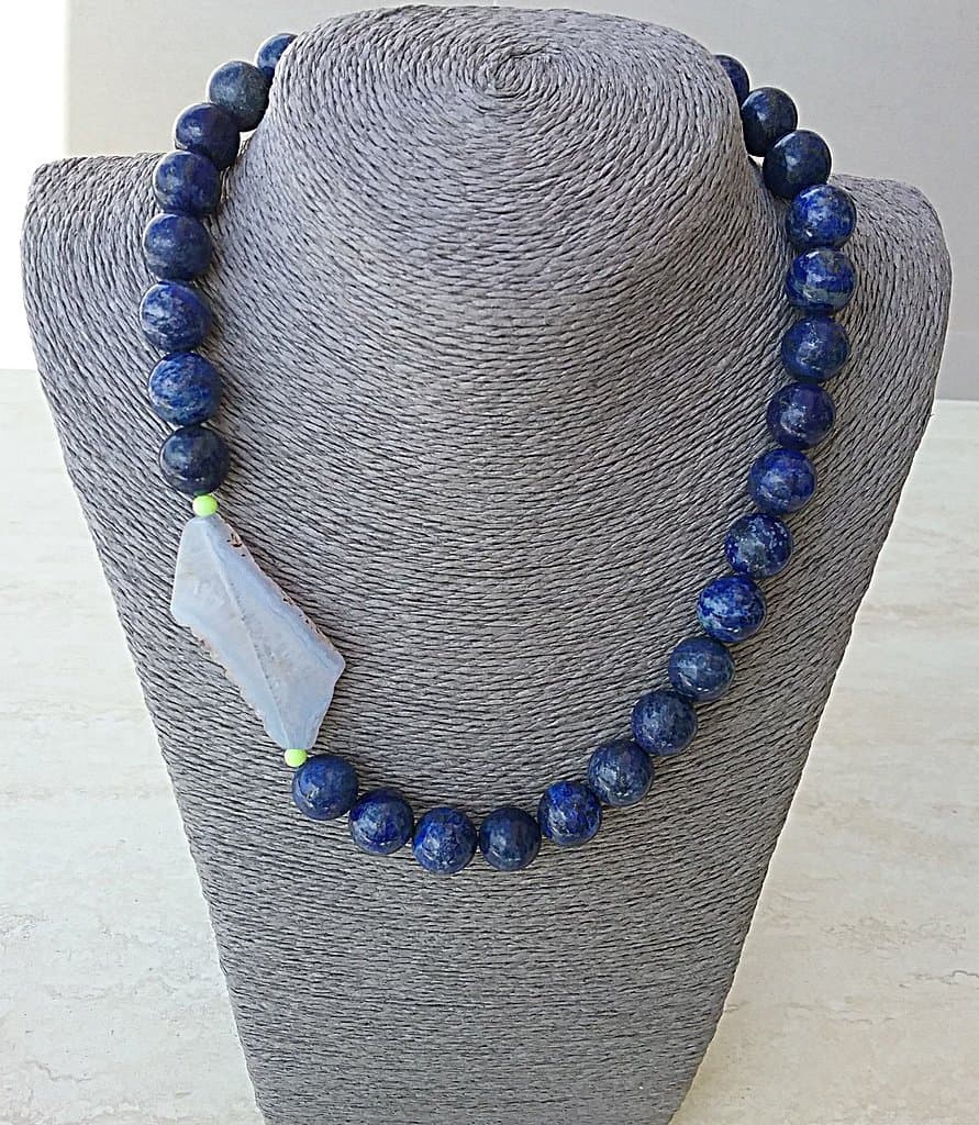 Lapis lazuli and grey agate necklace