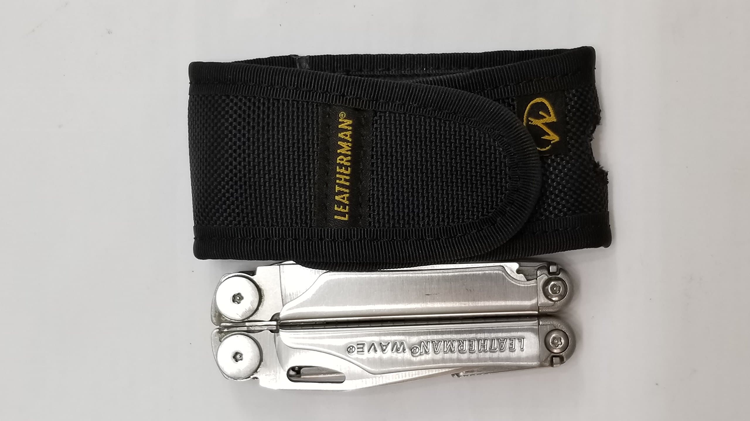 LEATHERMAN - Wave Multitool, Stainless Steel with Nylon Sheath