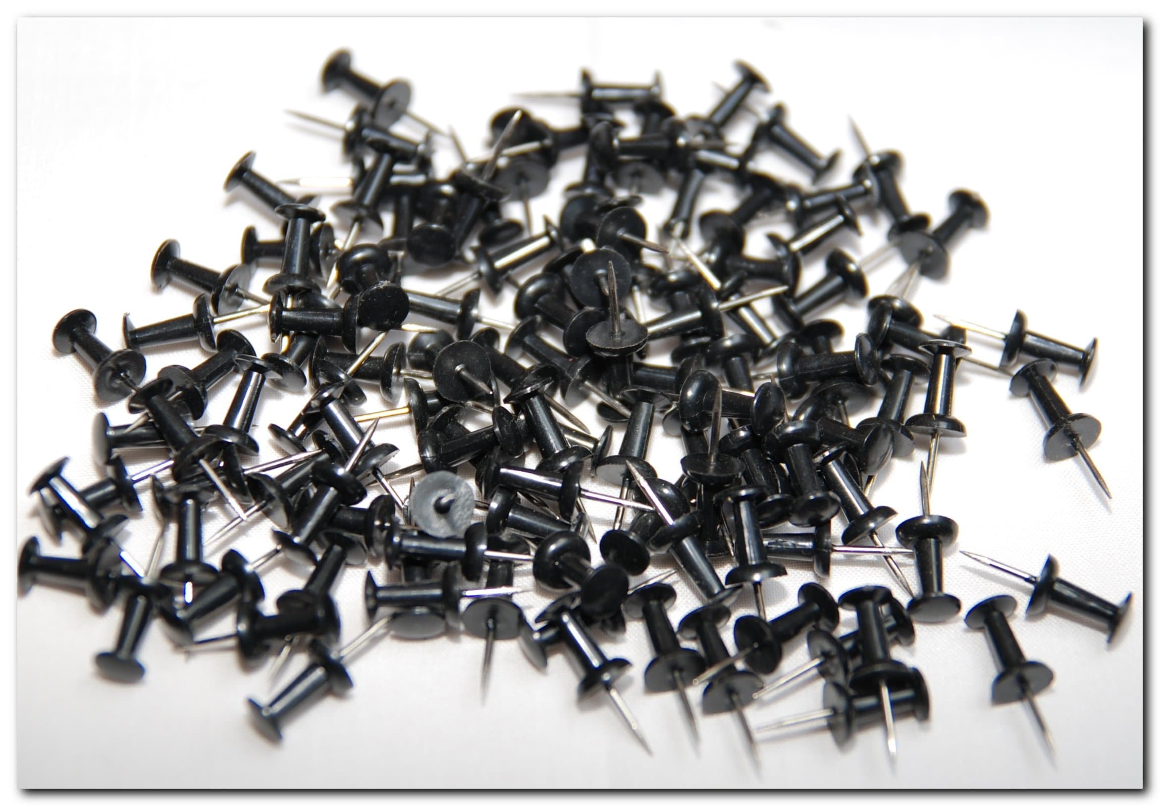 Black Push Pins Pack of 200