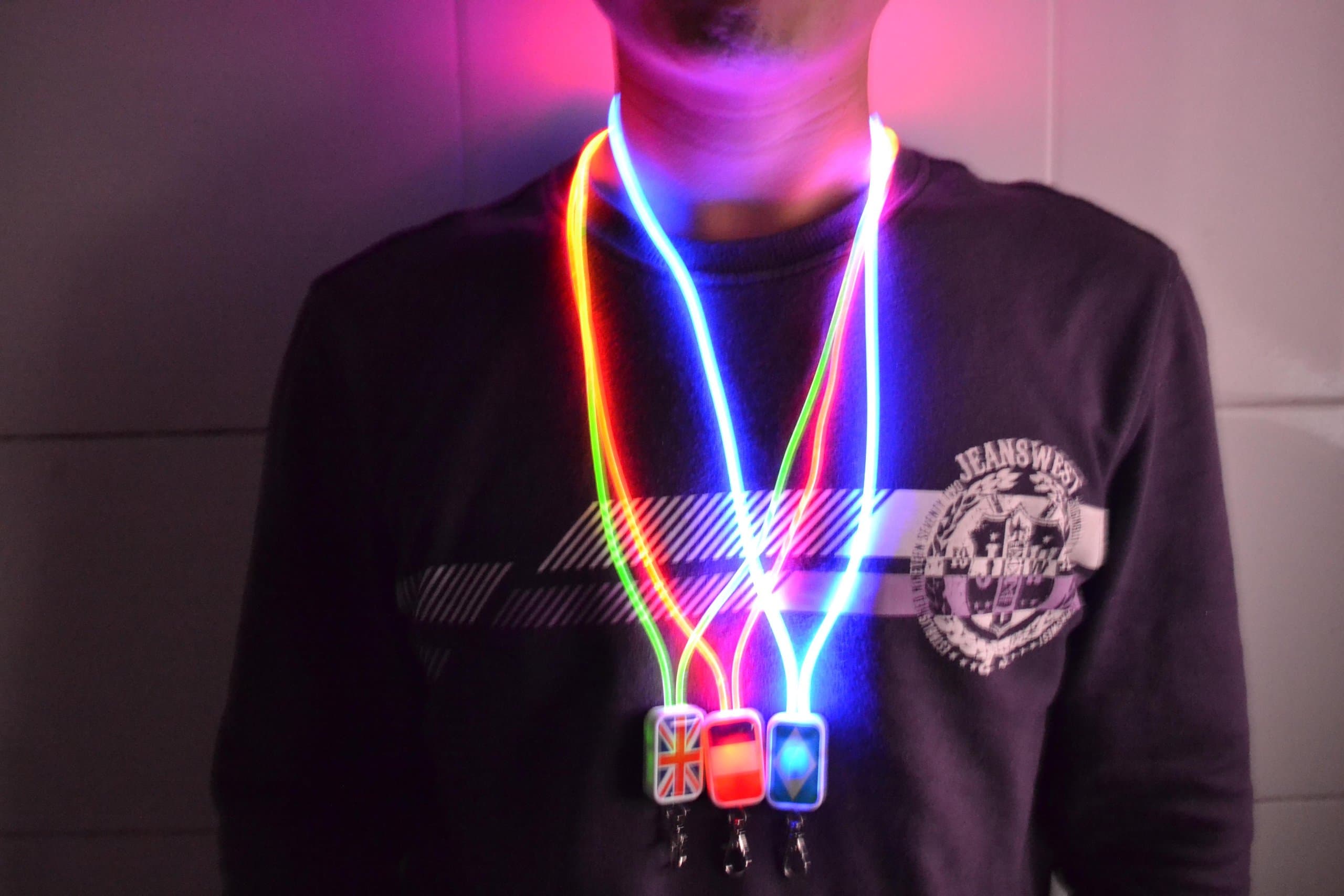 Fun Central P902 LED 14 Inch Serving Tray - Blue