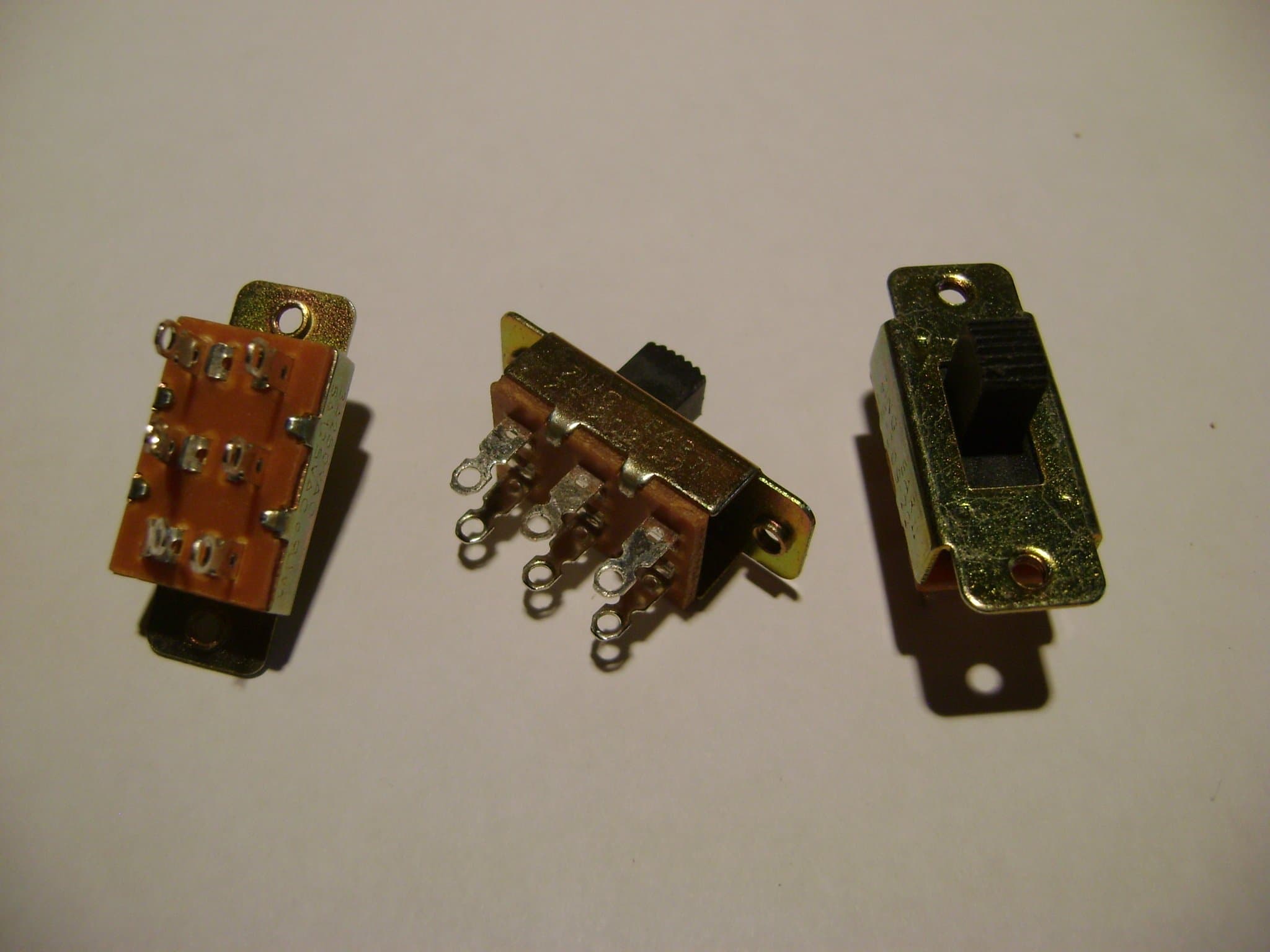 OEM Zing Ear ZE-209-22 Ceiling Fan Reverse Direction Control Switch DR74