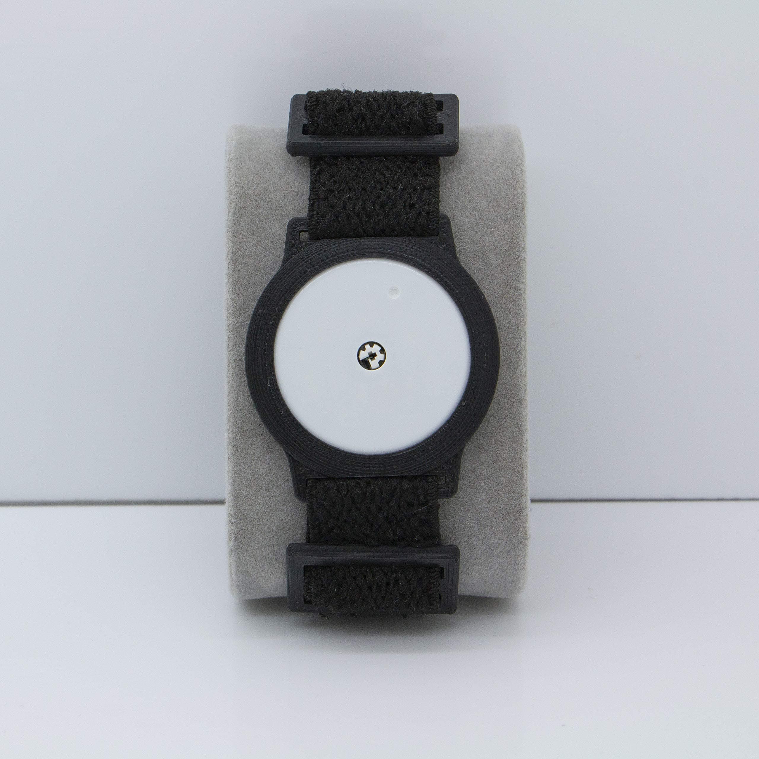 Freestyle Libre 1/2 Sensor Armband Holder - Super Soft Elastic Fabric - Black Strap (Black)