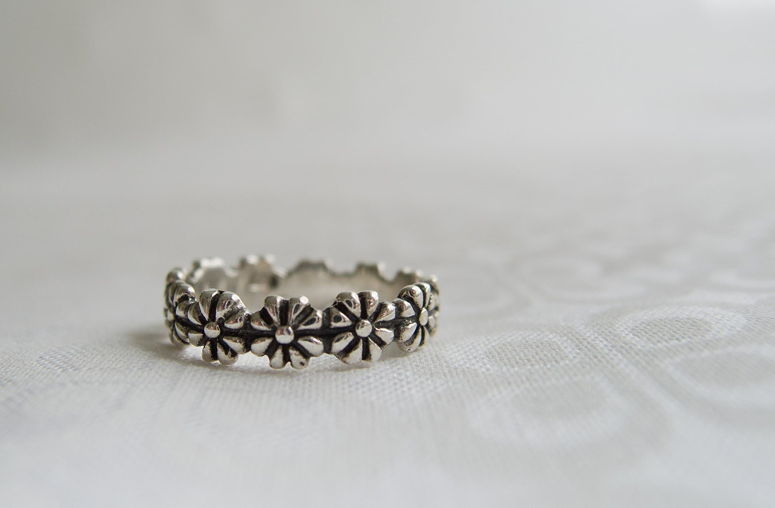 Sterling Silver Daisy Chain Ring, Flower Ring, I Pick You Engraved