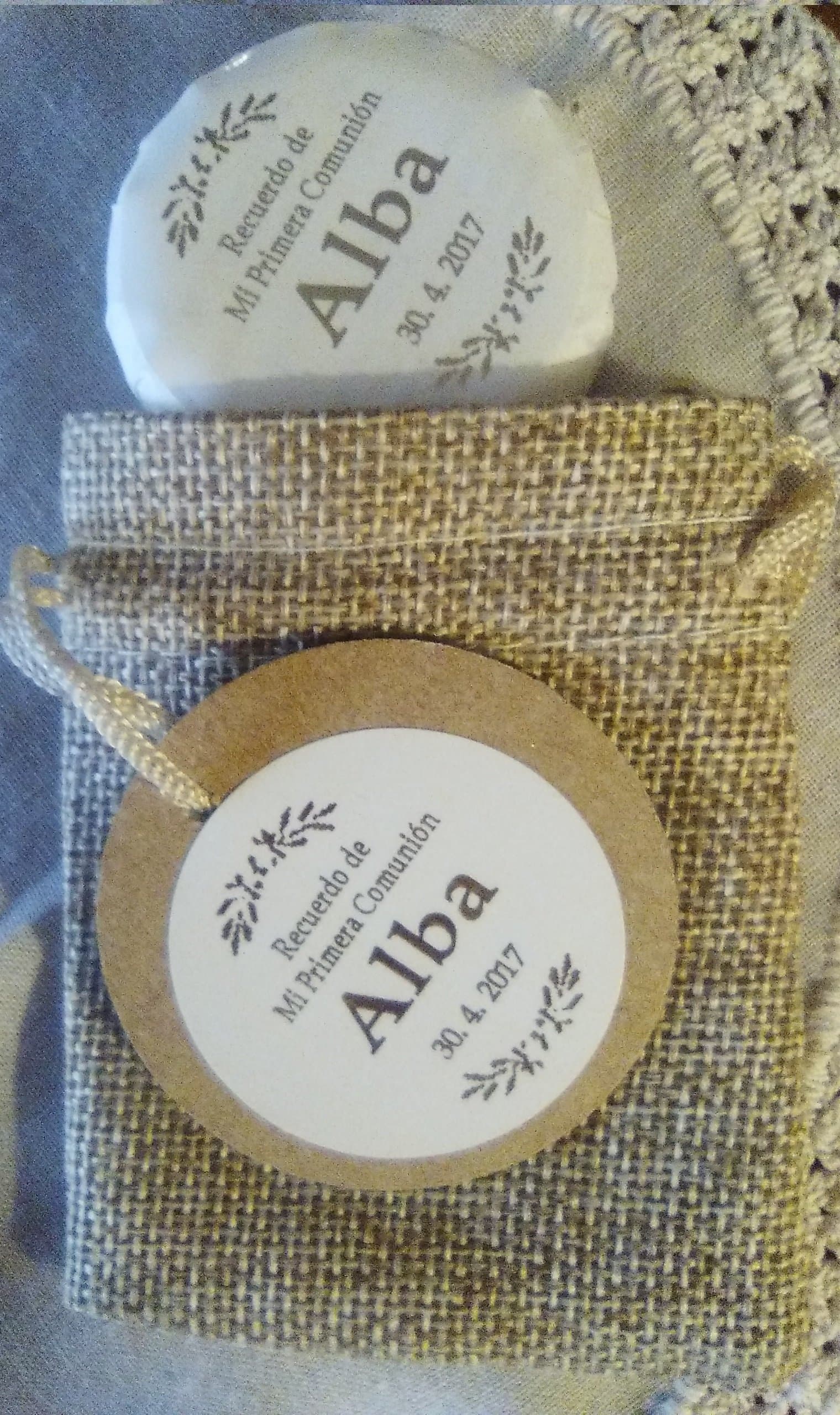 30 Jute Bags with Mini Soap [Customisable]