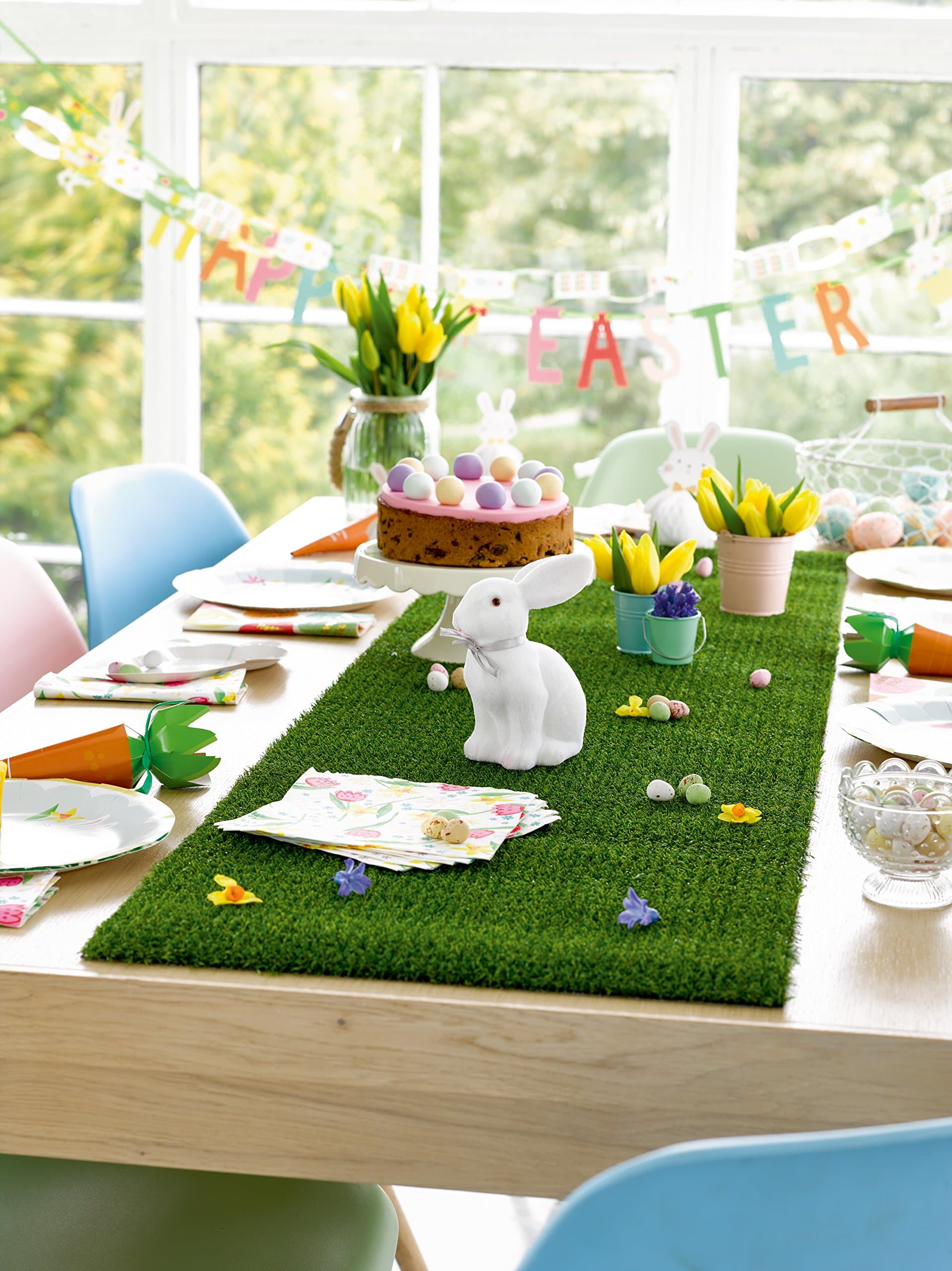 Talking Tables Indoor Reusable Fake Artificial Grass Table Runner-1.5m Indoor & Outdoor Use-Easter Decorations, Superbowl, Moss for Fairy Garden, Minecraft Party, Soccer (MIX-GRASSRUNNER)