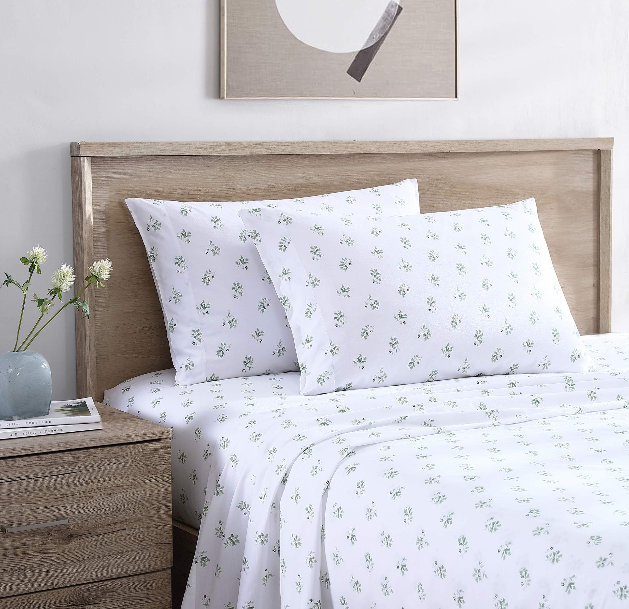 Full Sheets, Cotton Percale Bedding Set, Crisp & Cool Home Decor (Green Sketchy Ditsy, Full)