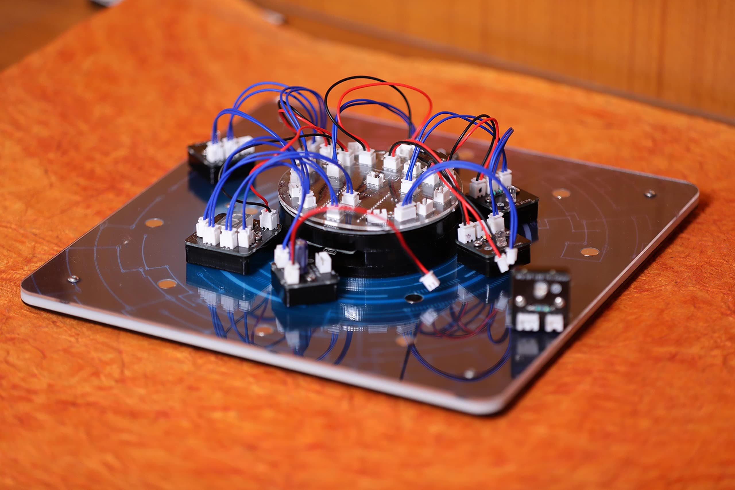 WizGear IoT Tinkering Kit – Design-Build-Code IoT Smart Devices for Kids 6+ - Alexa and Voice Enabled –WiFi Enabled – STEM Apps – Creating Confident Tech Innovators