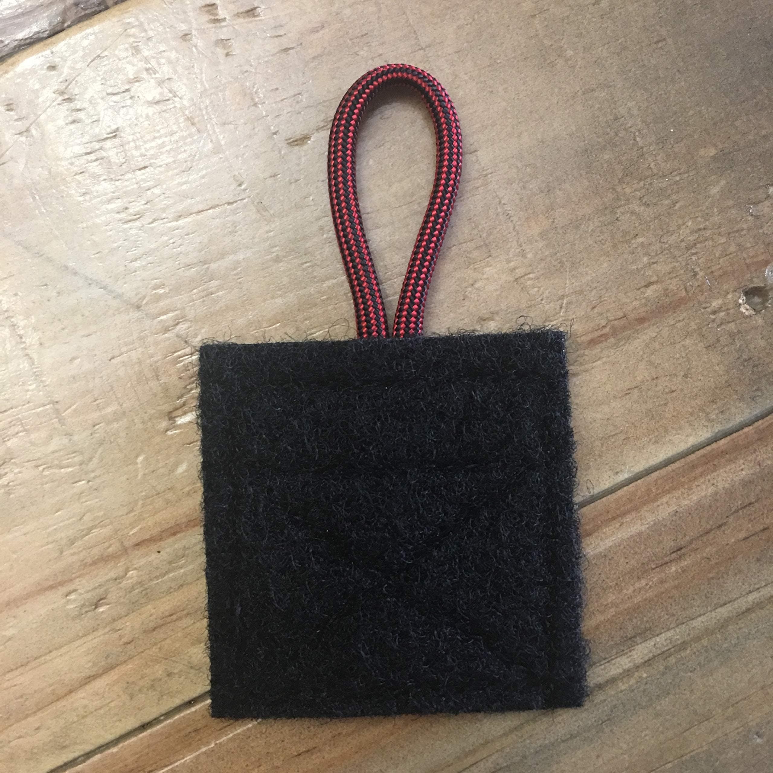 THE MIC LOOP Micro - Keeps Portable Radio Mic in Place for Police/Law Enforcement