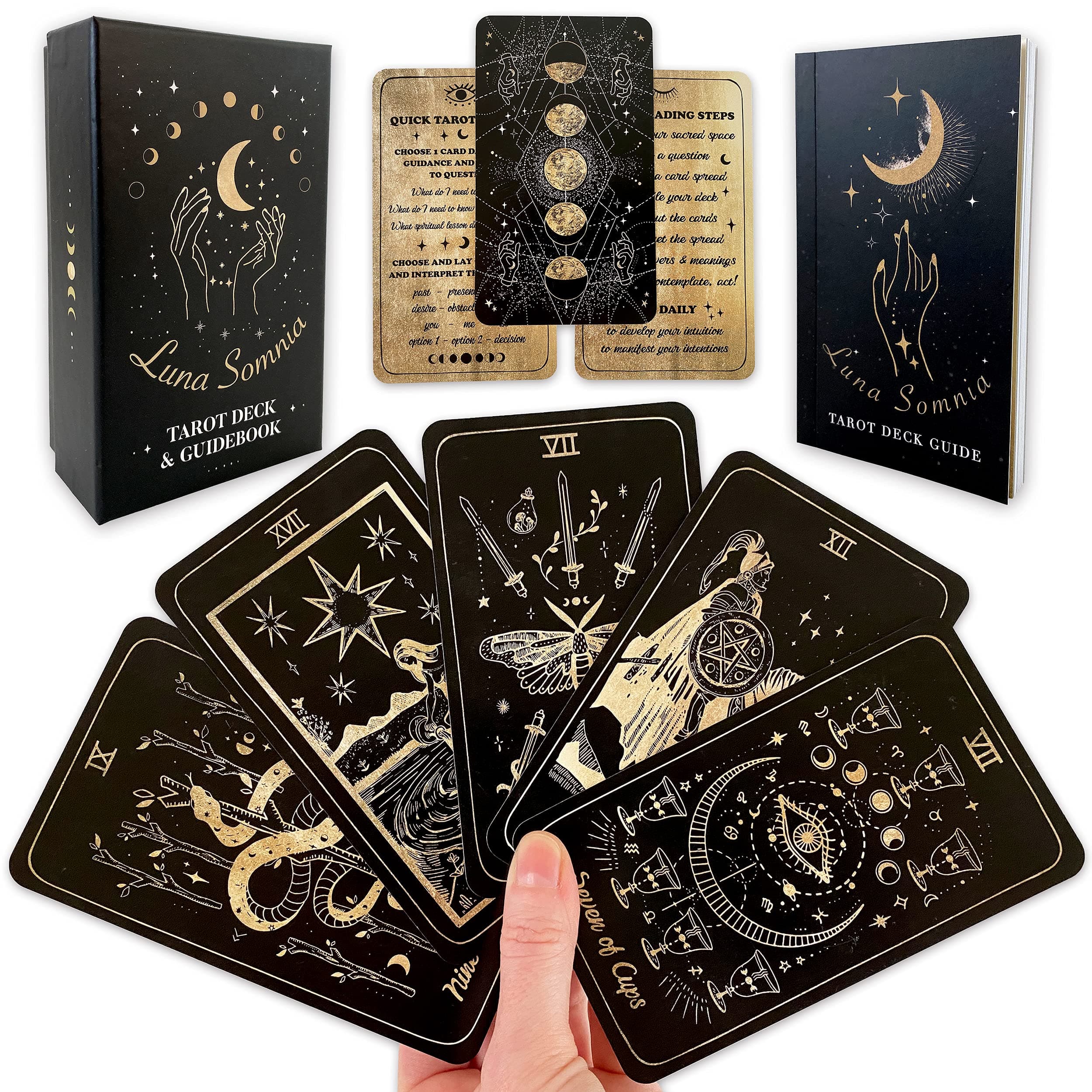 Luna Somnia Tarot Deck
